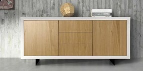 Credenza da 186 cm in legno rovere naturale e bianco piedi in metallo