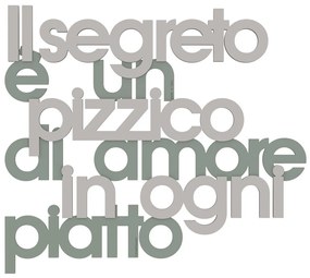 Callea Design Scritta da parete in legno "Il segreto è un pizzico..." -in varie colorazioni VERDE SALVIA 48 x 42 cm