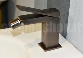 Miscelatore Monocomando Bidet con flessibili e piletta in acciaio black metal brushed 707 PVD Rettangolo K 53007 Gessi