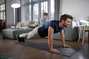 Set di base Philips Hue STARTER KIT 3xE27/9W + dispositivo di interconnessione 2700K