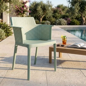 MAKKA - poltrona da esterno ed interno in plastica