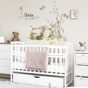 Adesivo murale Woodland - Farfalle nel prato con il nome del bambino | Inspio