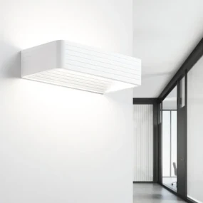 Applique LED design Limera bianco IP20, luce bianco caldo 540 lumen, TECNICO