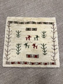 Gabbeh Tappeto persiano 40 x 40 Beige (Iran) Annodato A Mano
