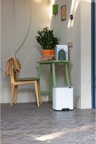 Cestino per la spazzatura bianco in acciaio con pedale 12 l Bo – Brabantia