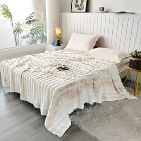 Copriletto color crema in micropile 150x200 cm Victory – My House