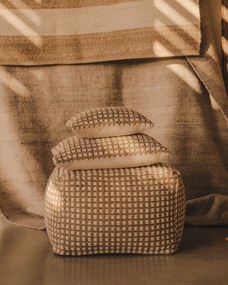 Kave Home - Pouf Iscle in iuta naturale e cotone bianco 60 x 60 cm