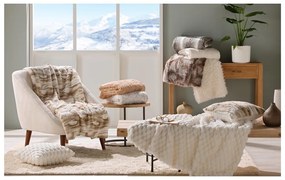 Coperta color crema in micropile 180x220 cm Foxy – douceur d'intérieur