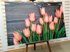 Stampa su tela – Incantevoli tulipani arancioni su sfondo di legno