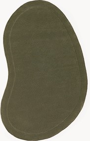 Tappeto in lana fatto a mano dalla forma organica Kadey