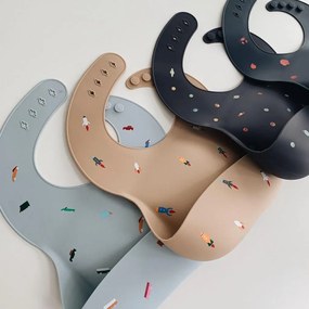 Bavaglino in silicone Mushie - Black numbers