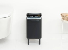 Cestino per la spazzatura nero opaco in acciaio 4 l Bo Hi – Brabantia