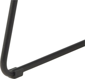 Poltrona rosa con rivestimento in velluto Alba – Actona