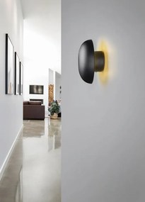 Lampada da parete LED nera opaca con ricarica USB Davey – Trio