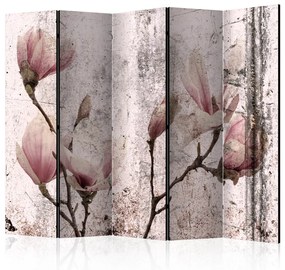 Paravento design Sipario di magnolie II (5-parti) - sfondo sbiadito con fiori rosa