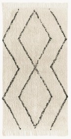 Tappeto boho in cotone fatto a mano con motivo a rombi e frange Bina