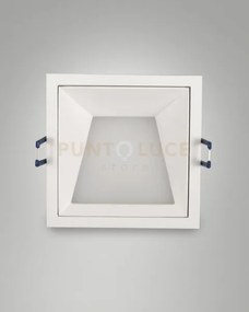 Kris incasso quadrato asimmetrico bianco 2700k 890lm 8w dimmerabile