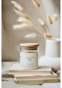 Candela in cera di soia profumata tempo di combustione 40 h #79 Black Currant – Perfumed Prague