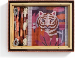 Atelier 64 - Ricamo su canovaccio