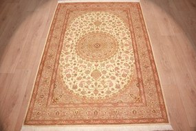 Ghom Tappeto 130x190 (Iran) Annodato A Mano