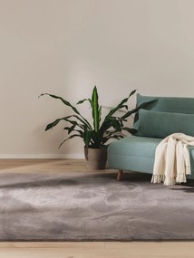 benuta Basic Tappeto di pelliccia Furry Grigio 160x230 cm - Tappeto design moderno soggiorno