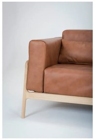 Divano in pelle di bufalo marrone cognac con struttura in rovere massiccio, 210 cm Fawn - Gazzda