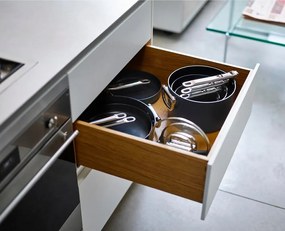 Pentola con coperchio incluso/con superficie in ceramica adatta all'induzione Space – Joseph Joseph