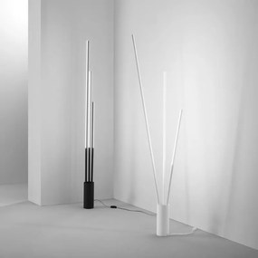 Lampada da terra LED Wands bianco con 3 temperature di colore 3456 lumen LUCE AMBIENTE DESIGN