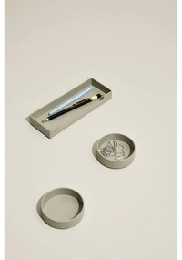 Organizer in metallo per la cancelleria Disctrict - Hübsch