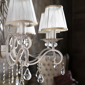 Lampadario Shabby Chic Grace Metallo Bianco 8 Luci Diffusori Bianchi