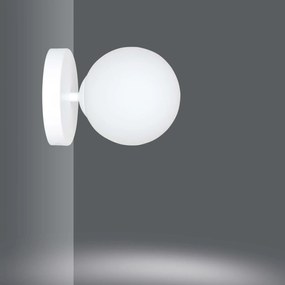 Applique A 1 Luce Hallador In Acciaio Bianco E Sfera In Vetro Opalino