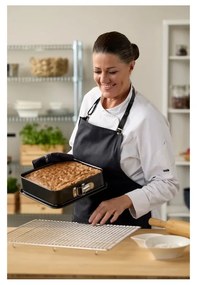 Stampo da forno in acciaio inox adatto per torta 24x24 cm – Blomsterbergs