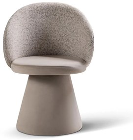 Poltrona beige con rivestimento in velluto Inez – Micadoni