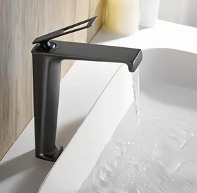Rubinetto per lavabo ELITE EDITION BBS1257 in ottone con bocca a cascata, disponibile in più finiture — Grigio gunmetal — Alta