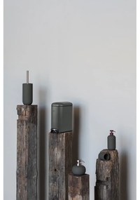 Portaspazzolino verde scuro in ceramica Lotus Play – Mette Ditmer Denmark