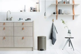 Cestino per la spazzatura grigio in acciaio con pedale 20 l NewIcon – Brabantia