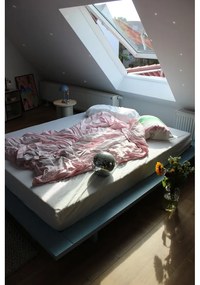 Letto matrimoniale azzurro in legno di pino con griglia 140x200 cm Japan - Karup Design