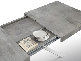 Tavolo FORTE DEI MARMI in legno, finitura grigio cemento e gambe incrociate in metallo bianco, allungabile 95&#215;90 cm &#8211; 145 x 90 cm