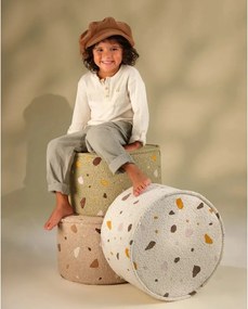 Pouf per bambini bianco con rivestimento in bouclé e ciniglia Terrazzo – Wigiwama