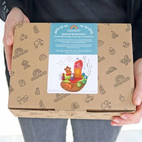 Grimm's - Piccolo mondo giocoso - nel prato