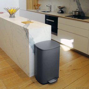 Cestino per la spazzatura grigio scuro in acciaio con pedale 50 l Akira – Spirella