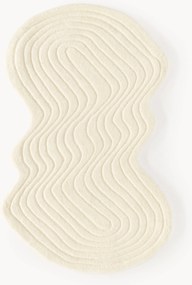 Tappeto in lana fatto a mano dalla forma organica Aliza