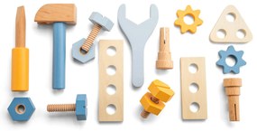 Set di attrezzi in legno