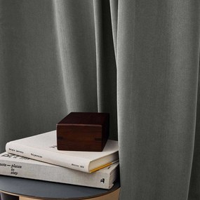 Tenda termoisolante color antracite in velluto a coste 140x260 cm Madison – douceur d'intérieur