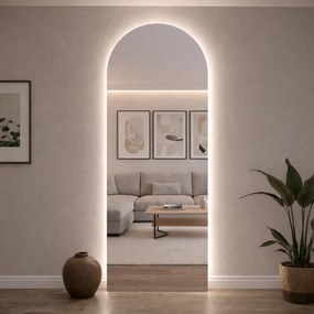 Specchio atipico con illuminazione a LED A38