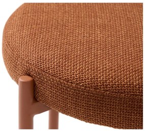 Sgabello color terracotta in metallo impilabile Pelican – Unique Furniture