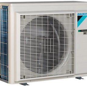 Unità esterna climatizzatore DAIKIN NEW PLUS 9000 BTU 2.5 KW classe di raffreddamento A+++ , classe di riscaldamento A+++, bianco