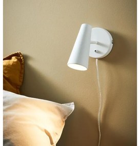 Markslöjd 108199 - Luce Spot da parete CREST 1xGU10/7W/230V bianco