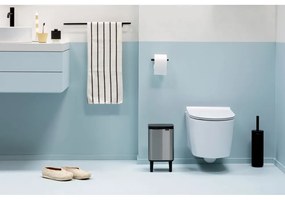 Cestino per la spazzatura color argento opaco in acciaio 4 l Bo Hi – Brabantia