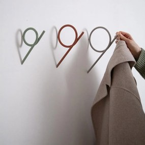 Gancio da parete verde polveroso in acciaio Tuba S – Spinder Design